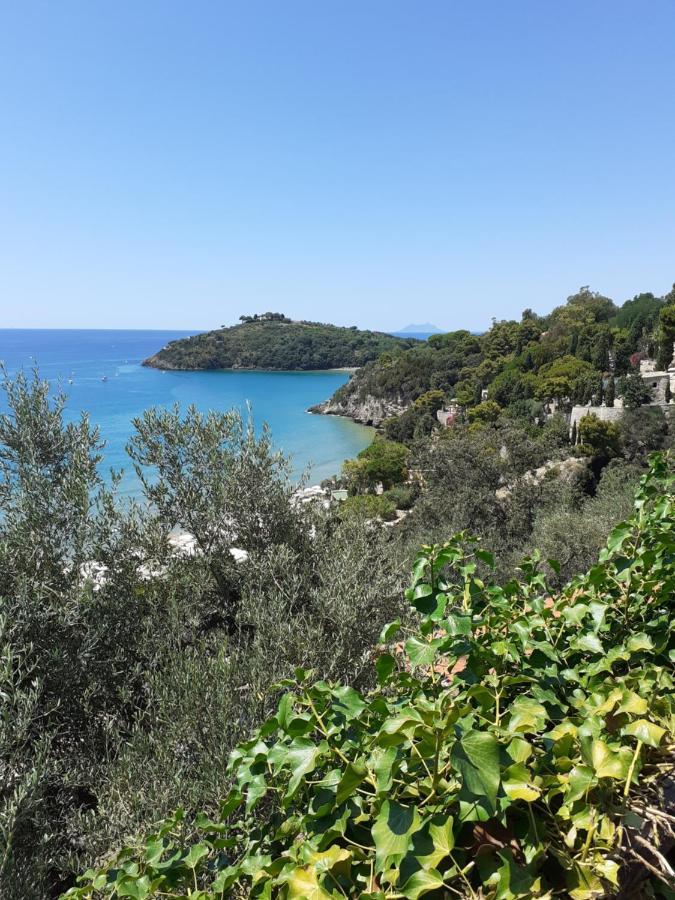 La Bouganville Formia Exterior photo